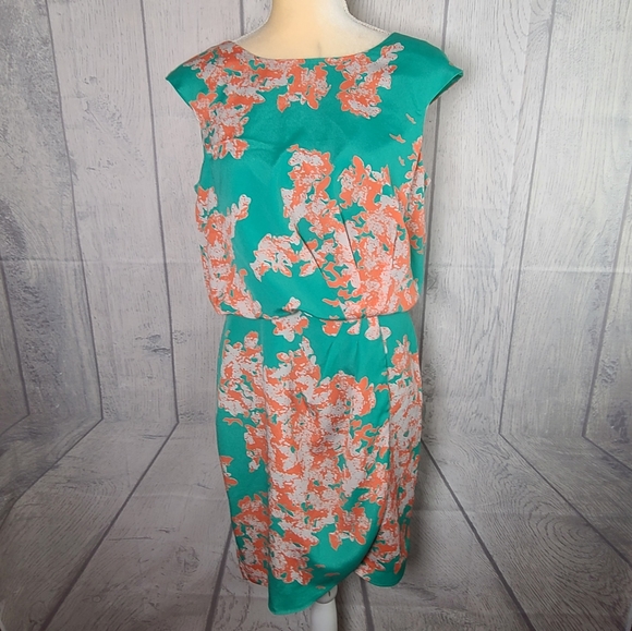 Jessica Simpson Dresses & Skirts - Jessica Simpson Green Floral Cocktail Dress Size 10